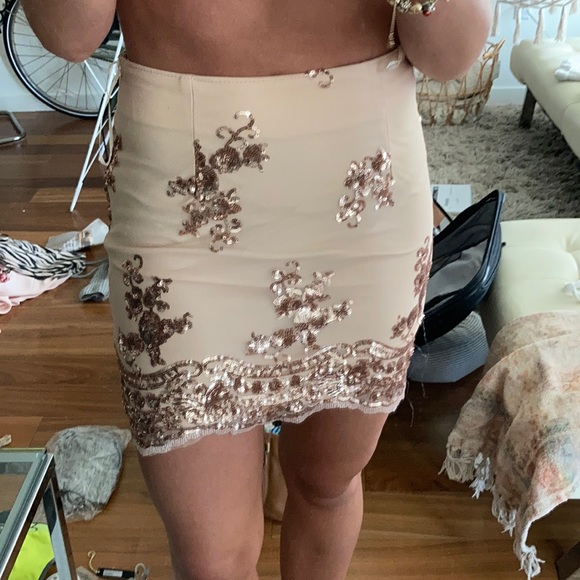 SEEK The Label Sequin Skirt - Picture 4 of 6